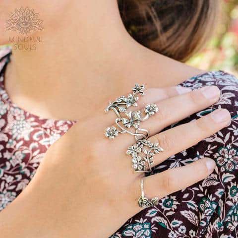 Sacred Blooming Flowers Ring Set