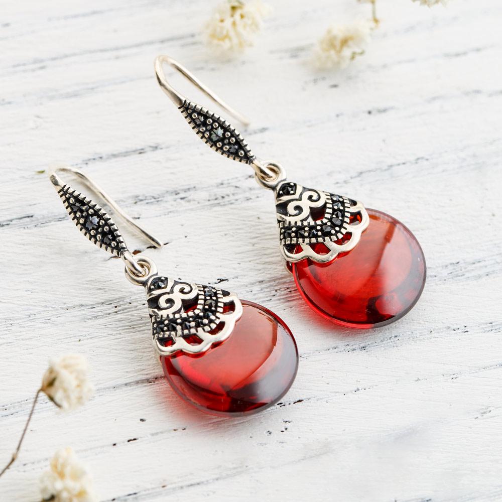 Garnet Earrings of Tenderness