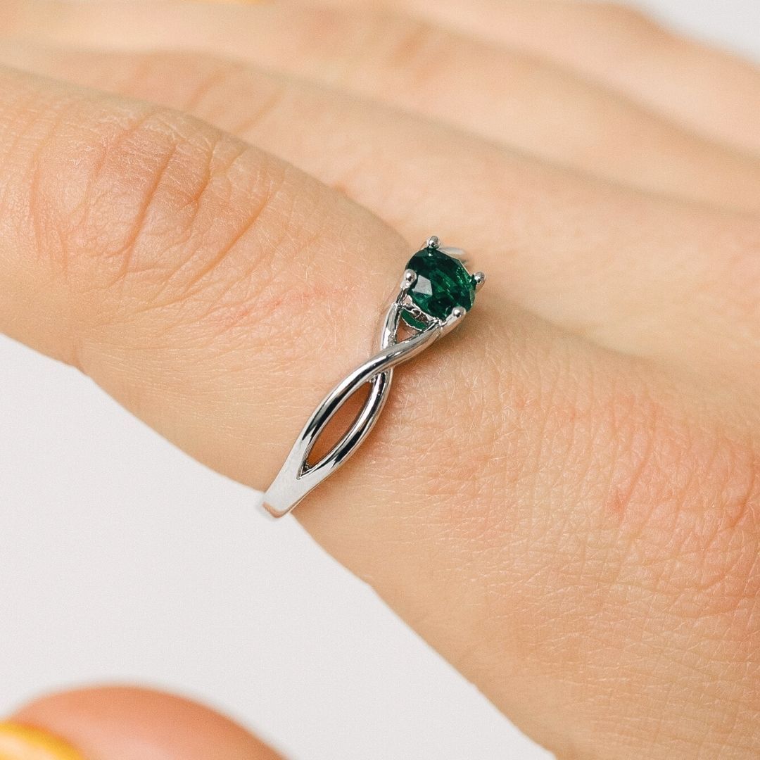 Silver Sterling Green Emerald Stone Ring