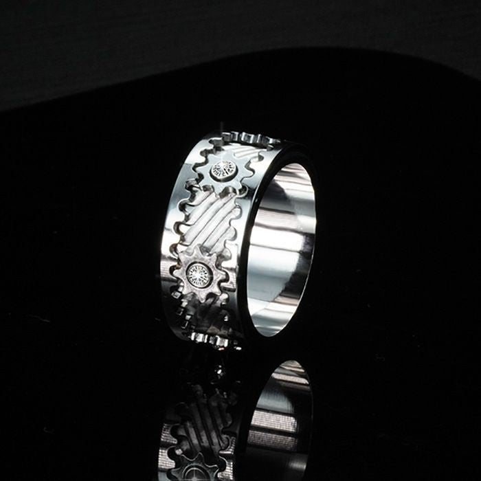 AC | Lucky Turn Zircon Ring