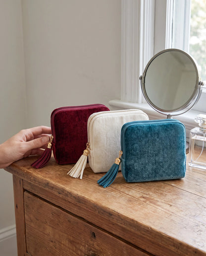 The Tangle-Free Jewelry Case