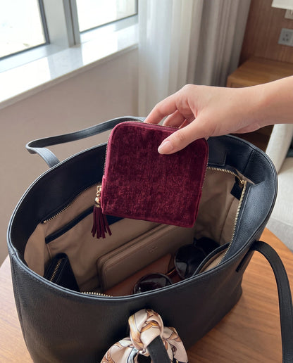 The Tangle-Free Jewelry Case