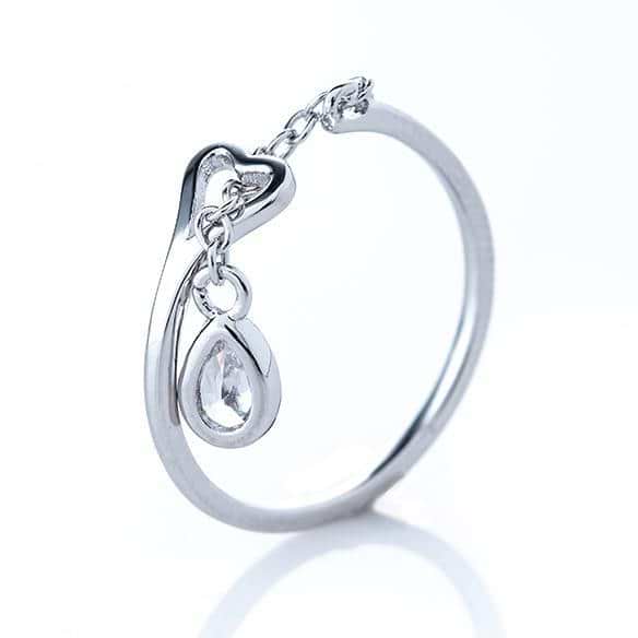 Tear Knot Ring