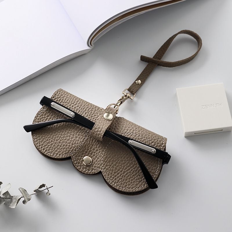 ✨HOT SALE- 48% OFF✨Soft Leather Sunglasses Bag👓️