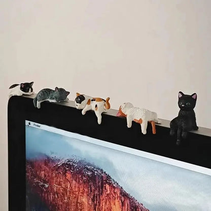 ⏰LAST DAY 49% OFF🔥 Hand-Painted Mini Cat Desk Figurines – Set of 5 Cute Cartoon Kitty Companions