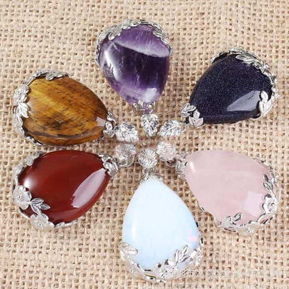 Flower Crystal Teardrop Necklace