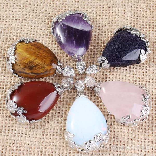 Flower Crystal Teardrop Necklace