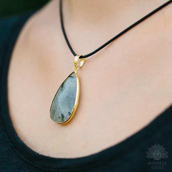 Labradorite Necklace Of Soul-Searching