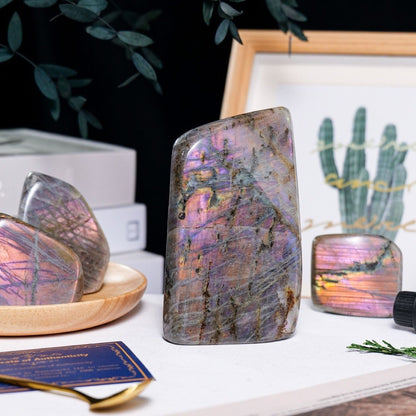 Purple Flash Labradorite Stone