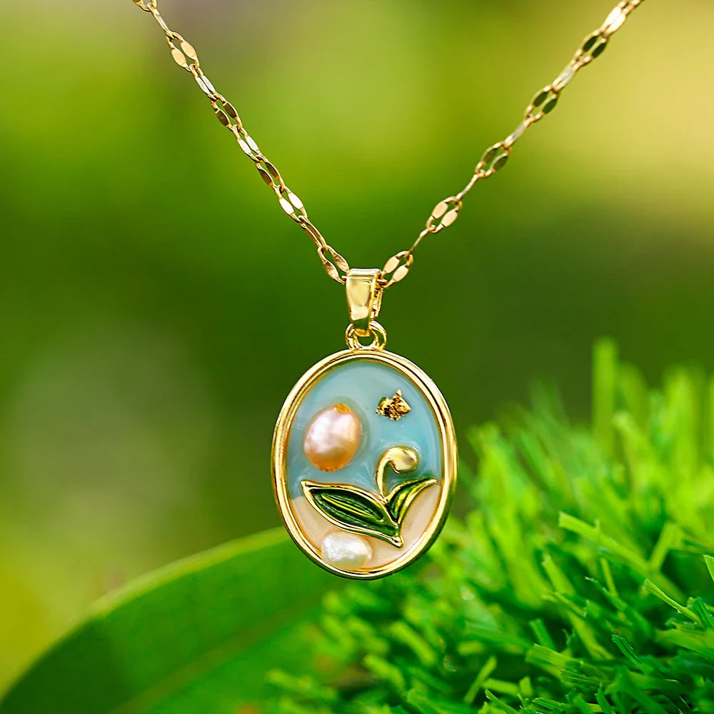 Heirloom Bloom Flower Necklace