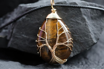 Seven Chakra Healing Gemstones, Copper Wired Crystal Pendant, Daily Spiritual Healing Jewelry for Life Fulfilment Meditation