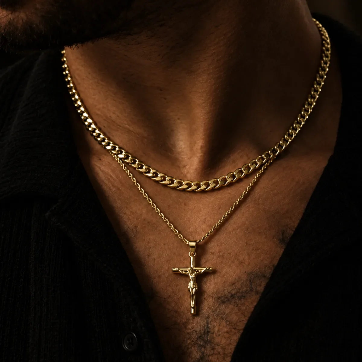 Cadena de Crucifijo de Jesús
