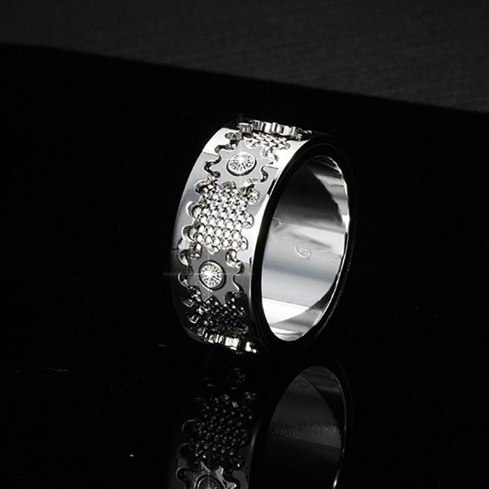 AC | Lucky Turn Zircon Ring